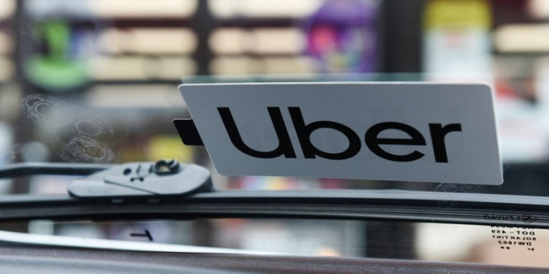 Перший в історії досвід для американців. Uber та Укрзалізниця запустили спільний сервіс